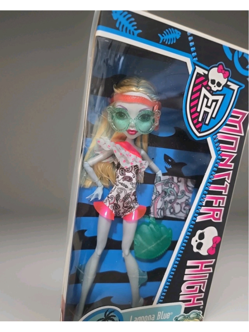 Brand New in Box Monster High Swim Class Lagoona Blue Doll Factory Sealed